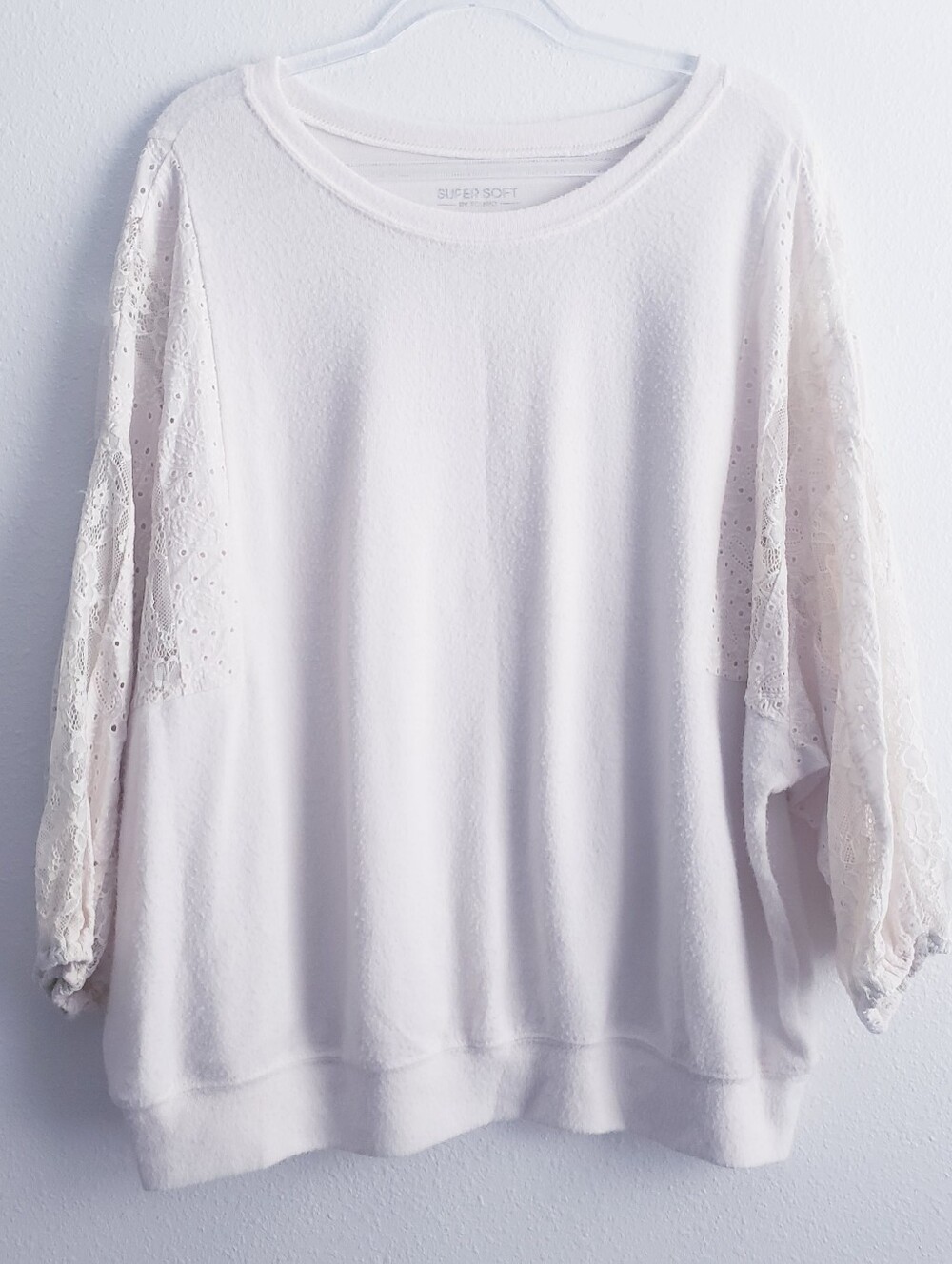 Torrid Eyelet Sleeve Pullover Plush Top Blouse - Picture 2 of 9